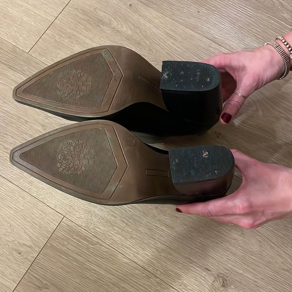 Vince Camuto Gigietta Bootie size 9 - Picture 4 of 4